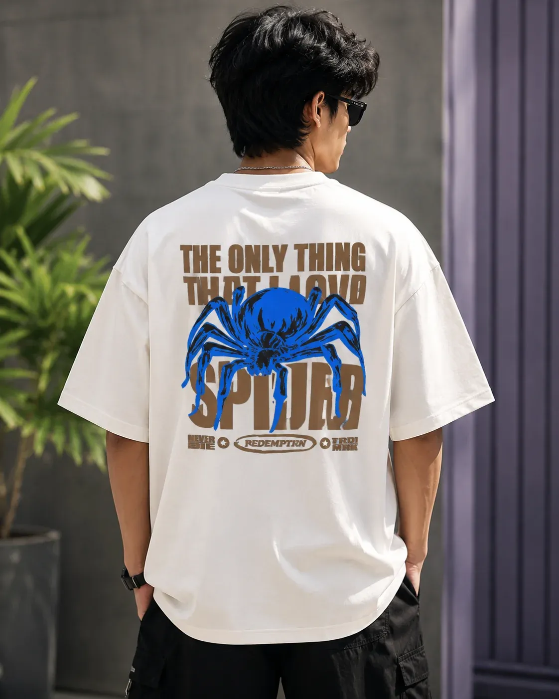 Spider x Oversized Graphic T-Shirt (a2)